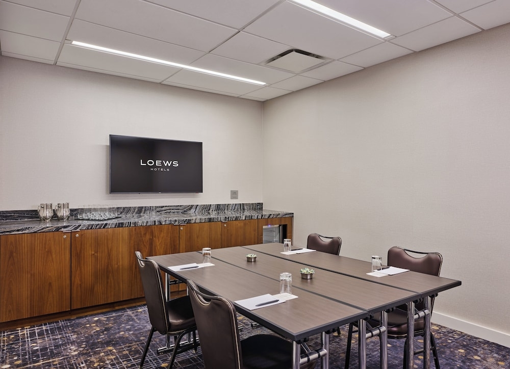 숙박 시설 내 편의 시설/서비스