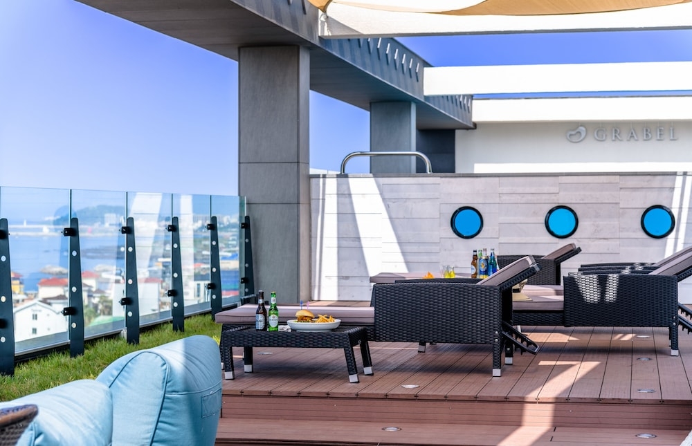 숙박 시설 내 편의 시설/서비스