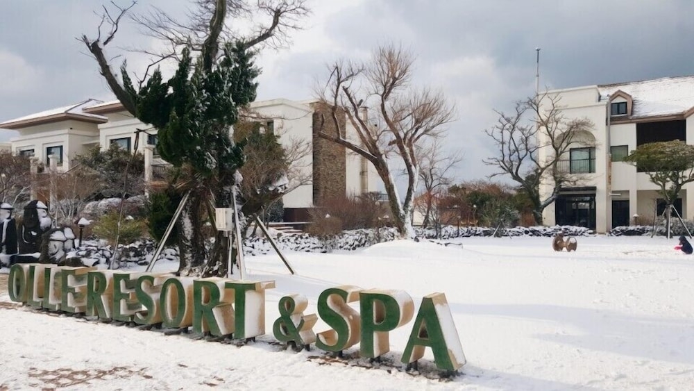 숙박 시설 입구