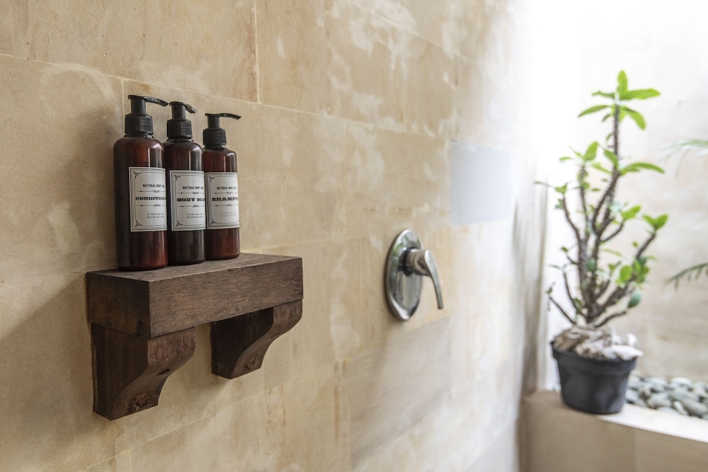 욕실 편의 시설