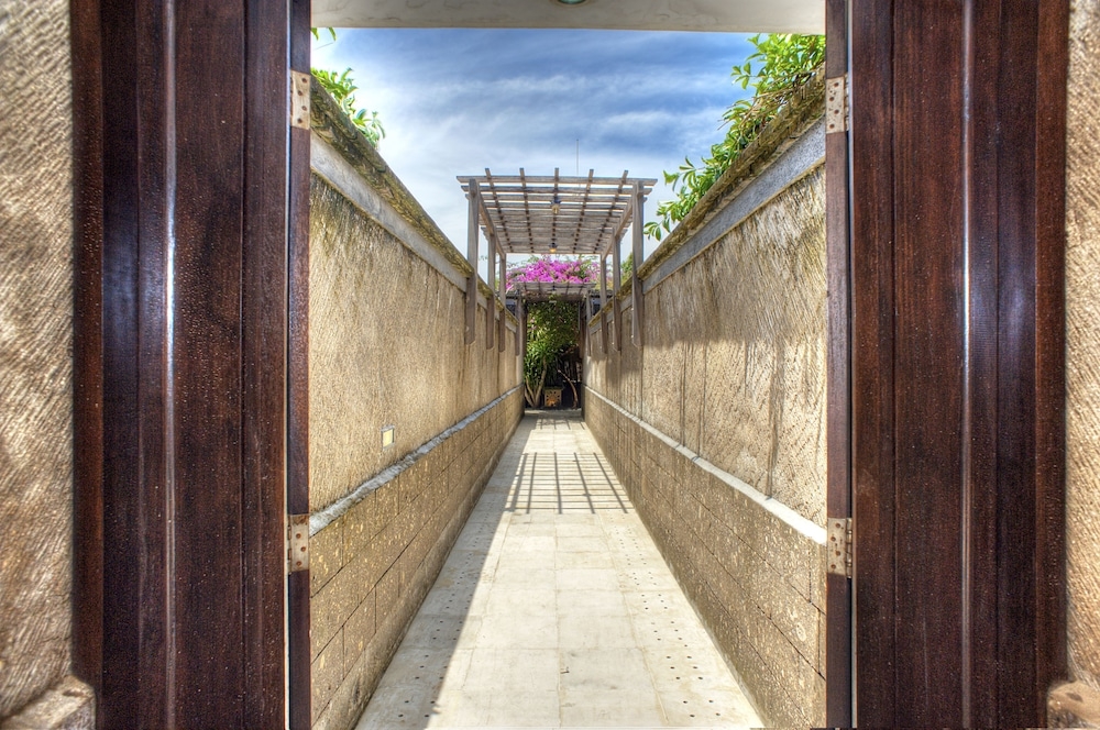 숙박 시설 구내