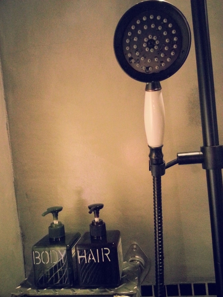 욕실 샤워