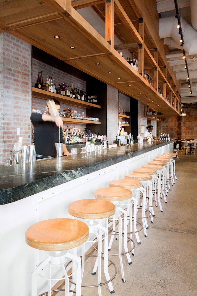 바(숙박 시설 내)