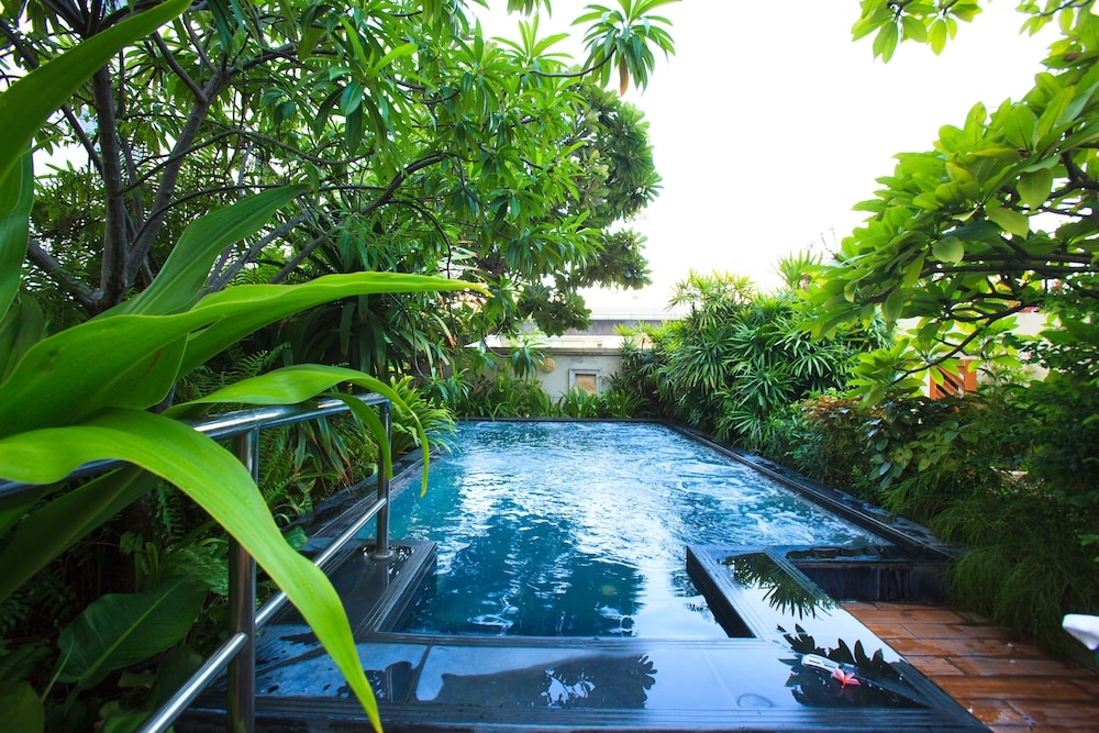 야외 스파 욕조