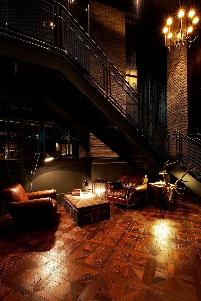 로비 좌석 공간