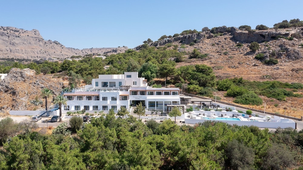 숙박 시설 정면