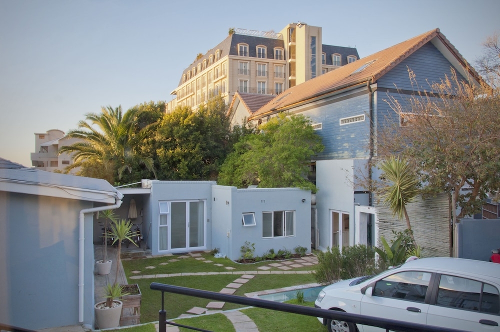 숙박 시설 구내