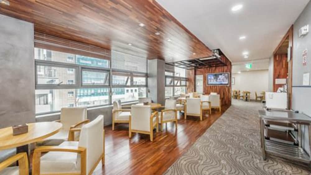 숙박 시설 내 편의 시설/서비스