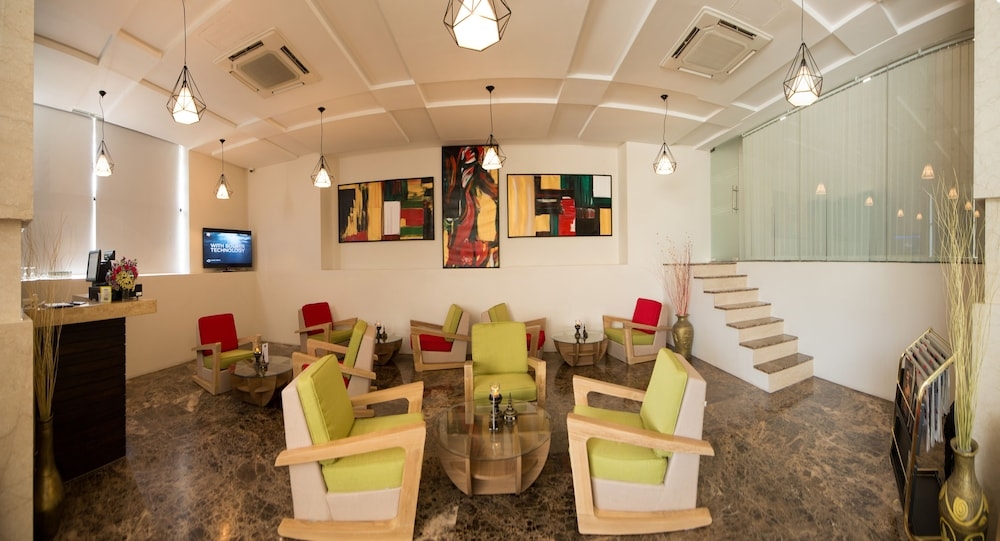 로비 좌석 공간