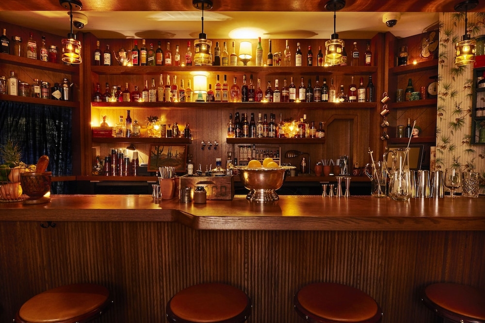 바(숙박 시설 내)