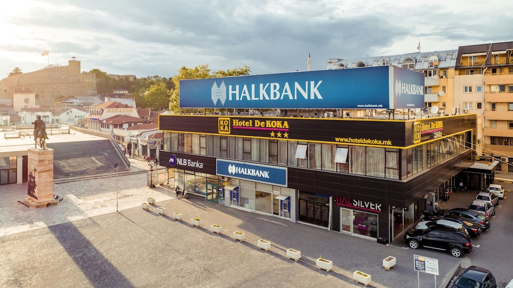 숙박 시설 정면