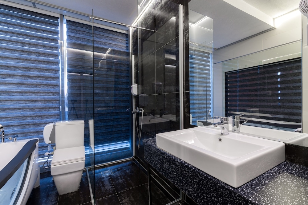 욕실 편의 시설