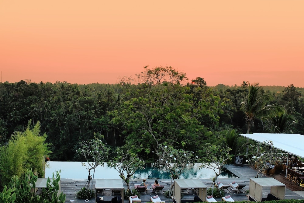 숙박 시설의 전망