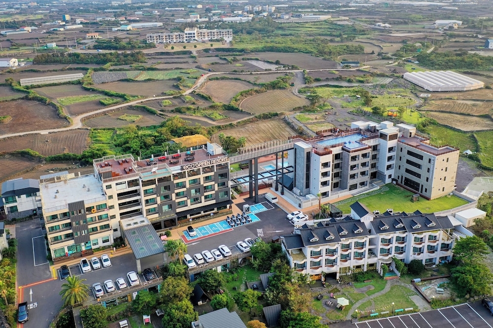 숙박 시설 정면