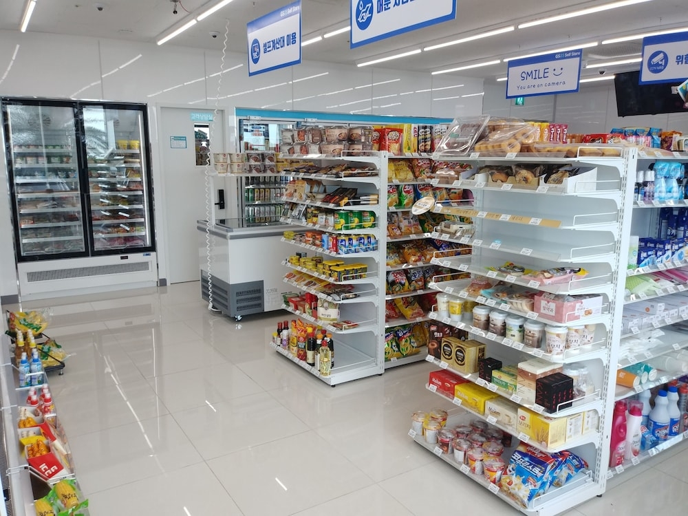 숙박 시설 내 편의 시설/서비스