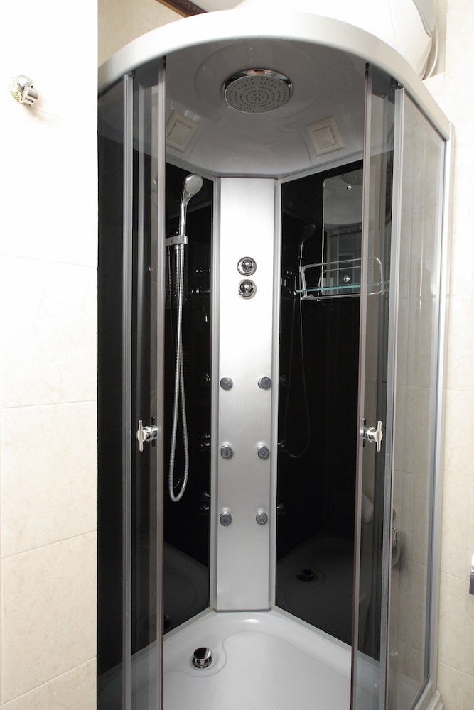 욕실 샤워