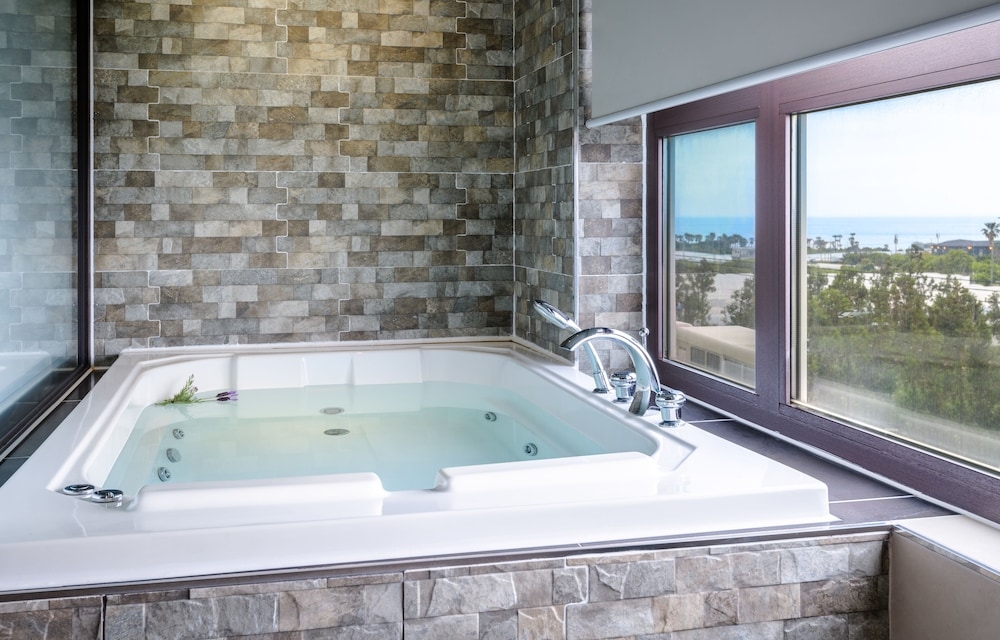 전용 스파 욕조