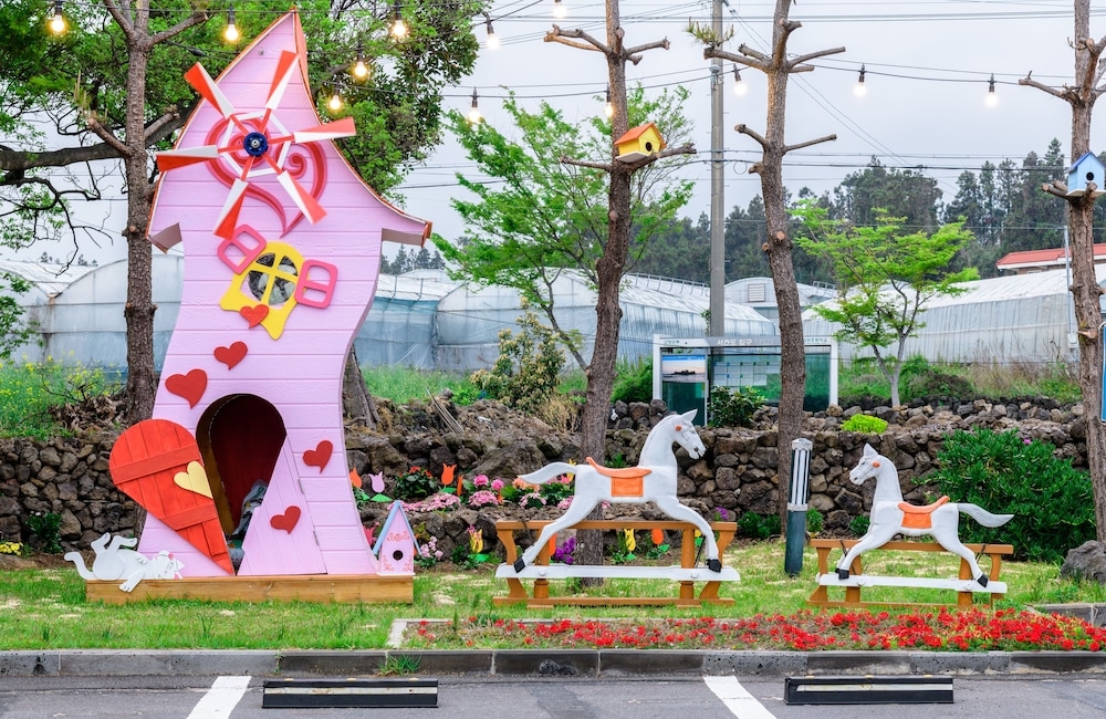 어린이 놀이 공간 - 야외