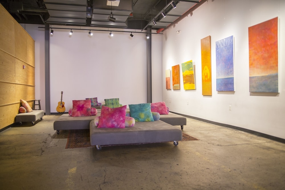 로비 좌석 공간