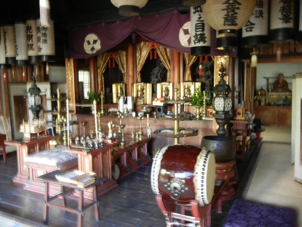 숙박 시설 내 편의 시설/서비스