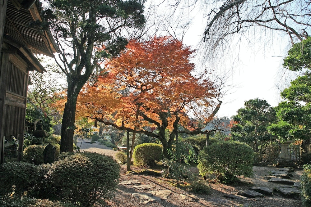숙박 시설 내 편의 시설/서비스