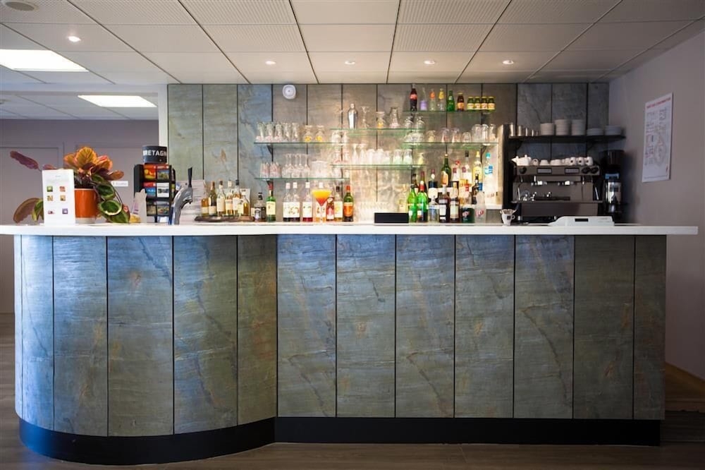 바(숙박 시설 내)