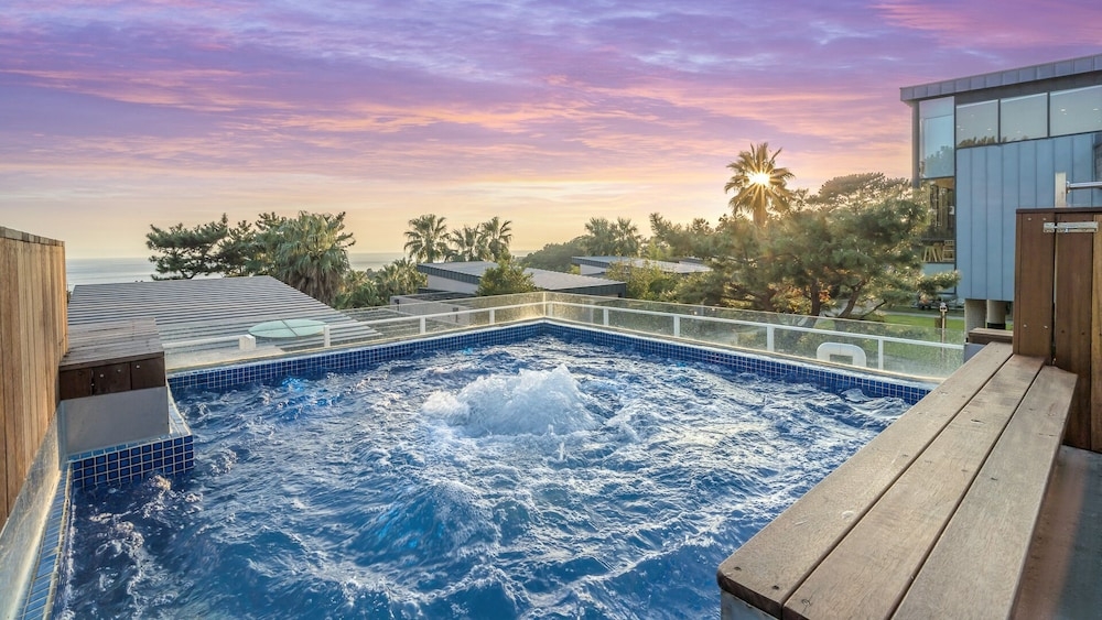 야외 스파 욕조