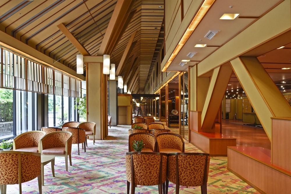 로비 좌석 공간