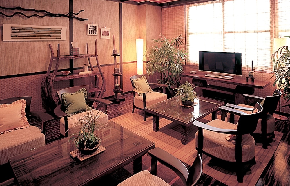 숙박 시설 내 편의 시설/서비스