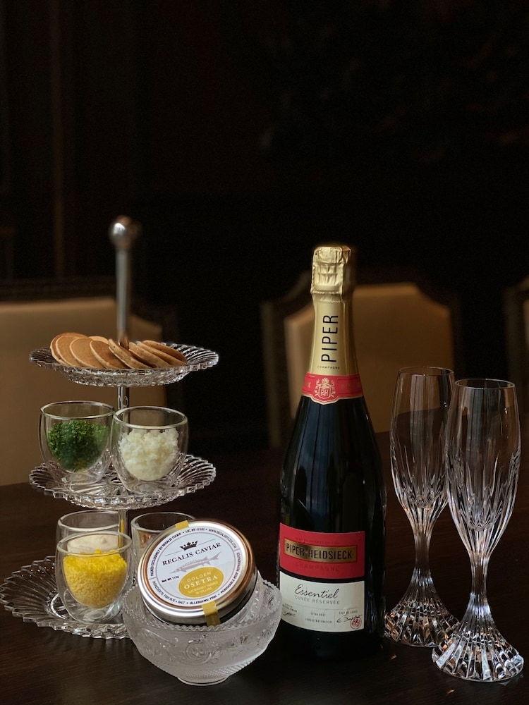 객실 내 식사 공간