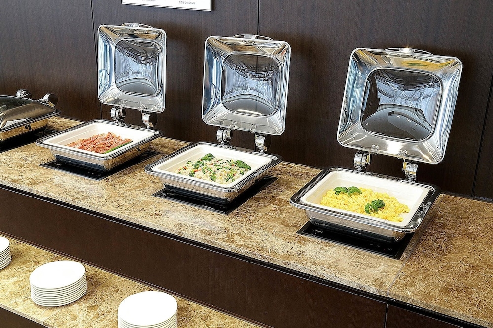 뷔페 아침 식사