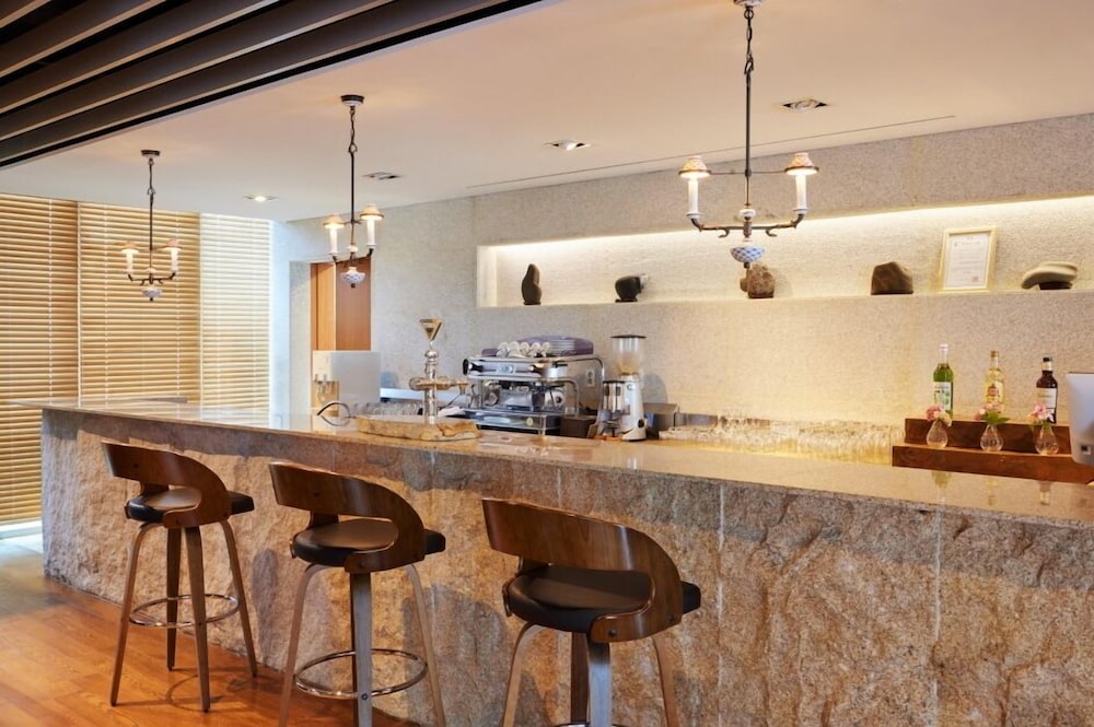 바(숙박 시설 내)