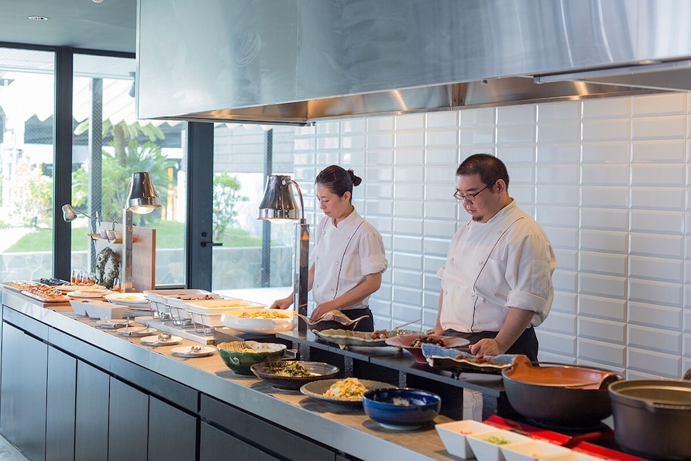 뷔페 아침 식사