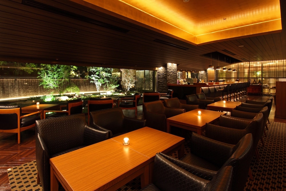 바(숙박 시설 내)