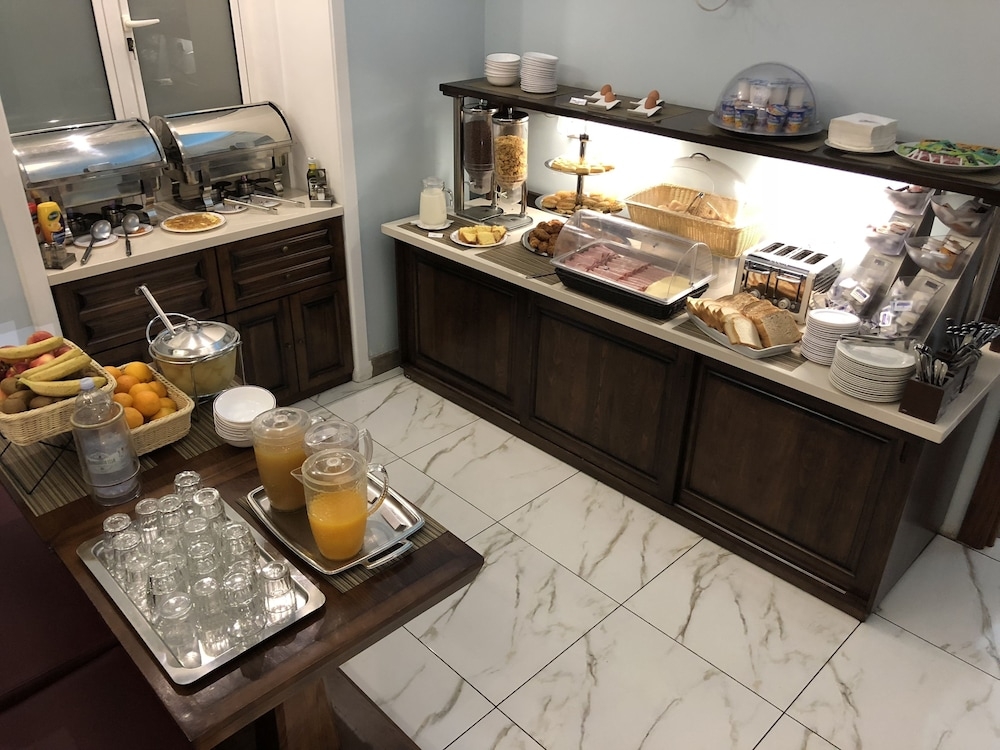 뷔페 아침 식사