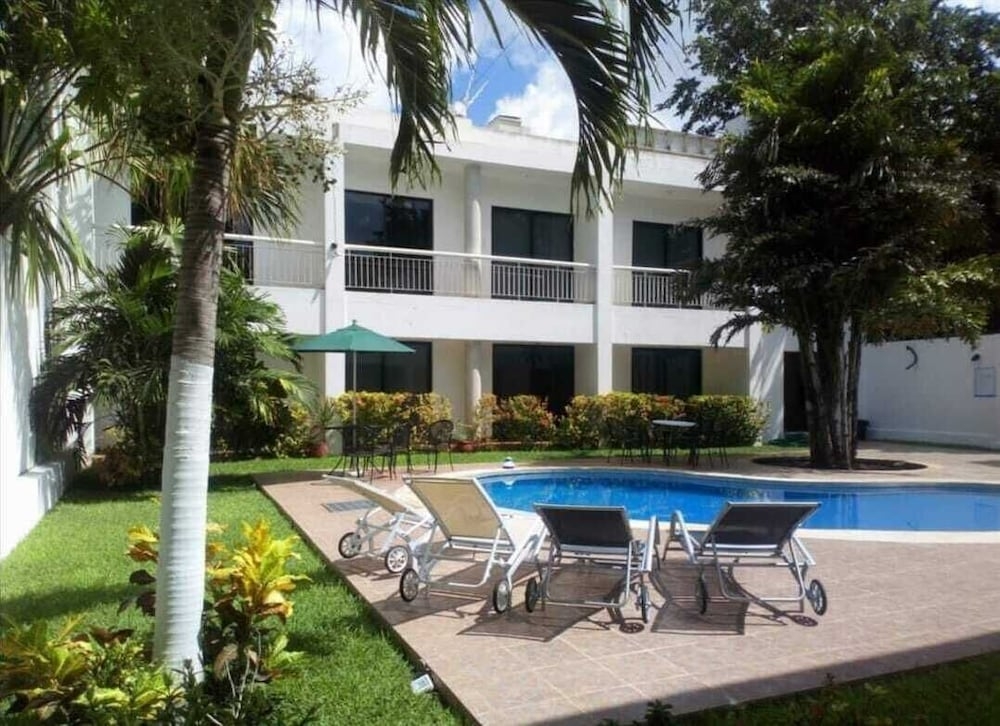 숙박 시설 구내