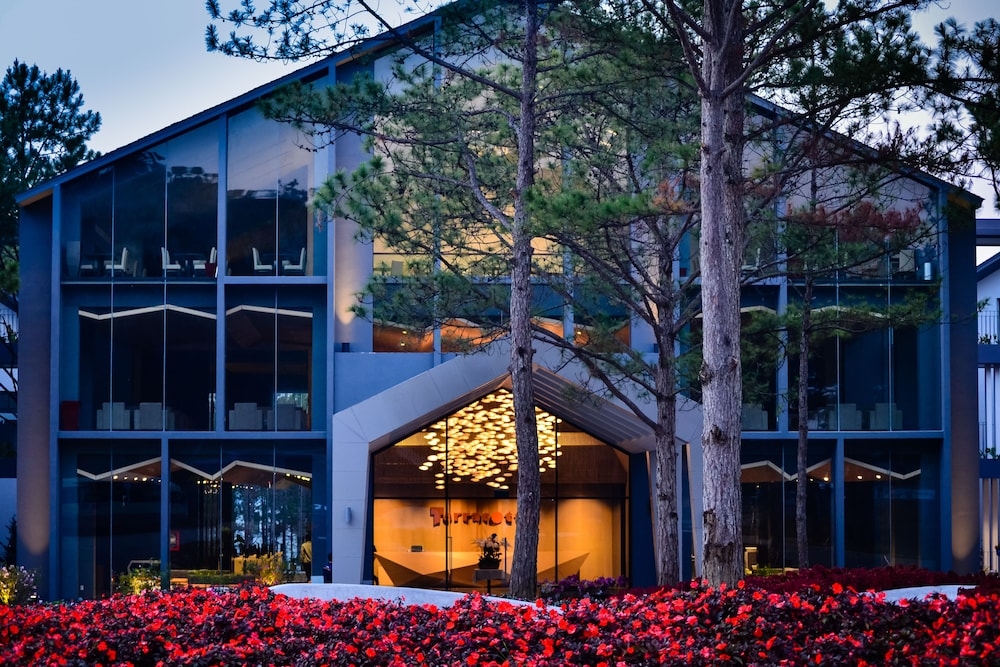 숙박 시설 정면