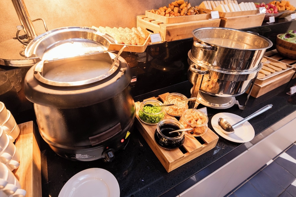뷔페 아침 식사