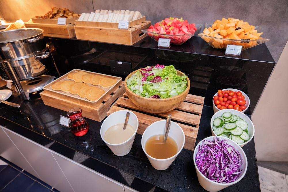 뷔페 아침 식사