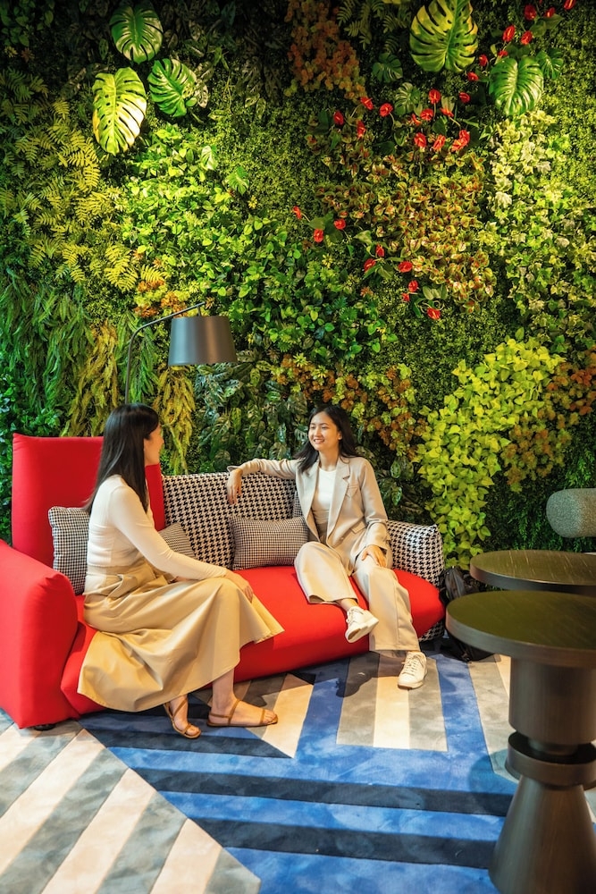 로비 좌석 공간