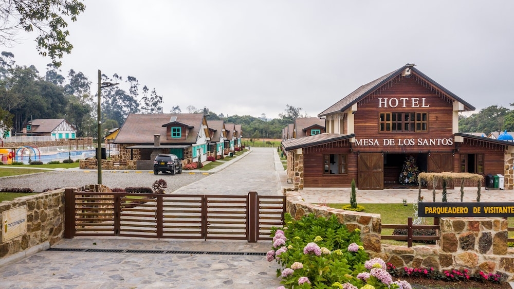 숙박 시설 정면