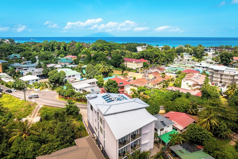 숙박 시설 정면