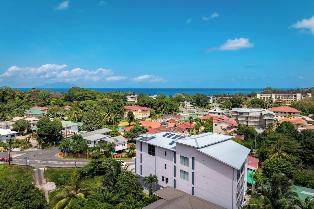 숙박 시설 정면