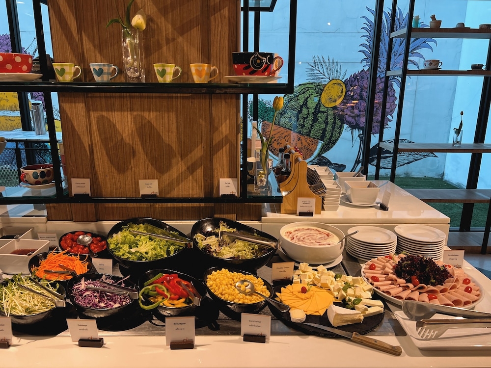 뷔페 아침 식사