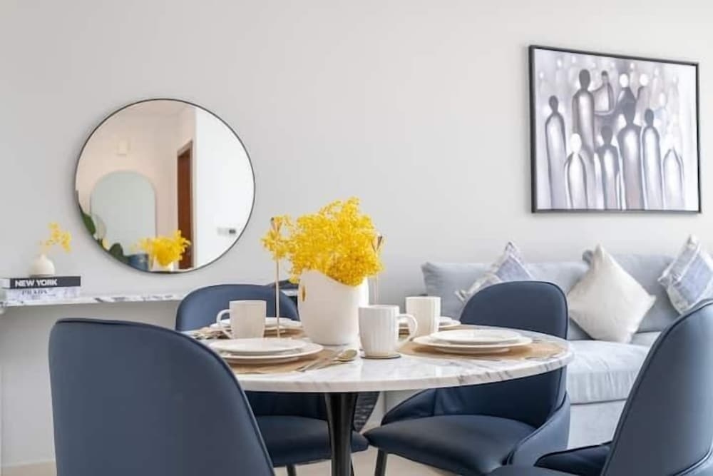 객실 내 식사 공간