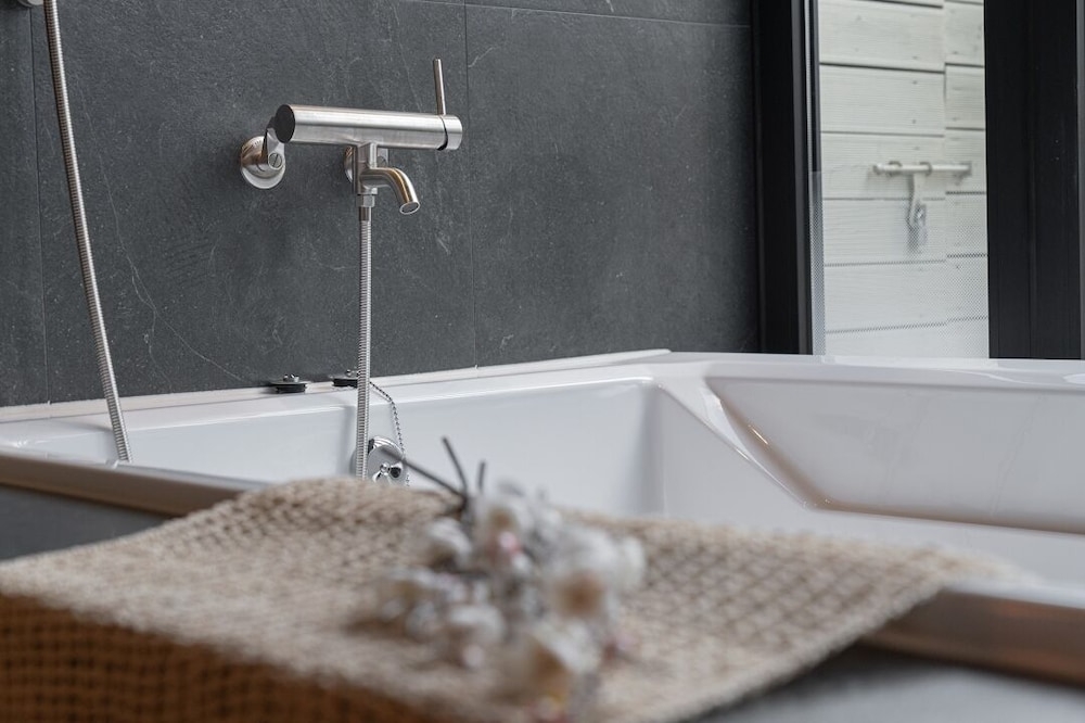 전용 스파 욕조