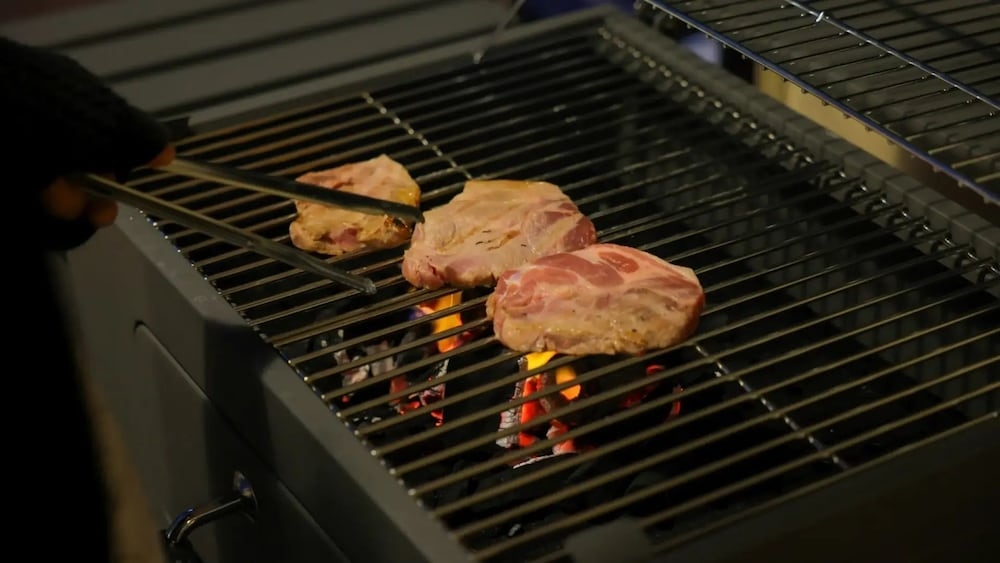 객실 내 식사 공간