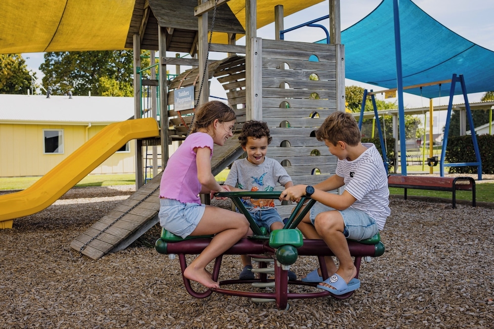 어린이 놀이 공간 - 야외