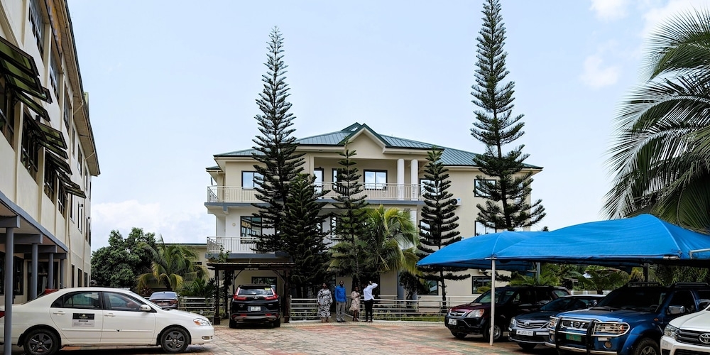 숙박 시설 정면