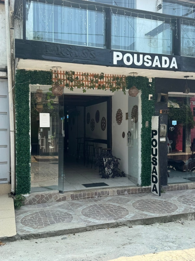 숙박 시설 정면